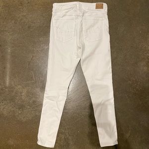 American Eagle White Jeans